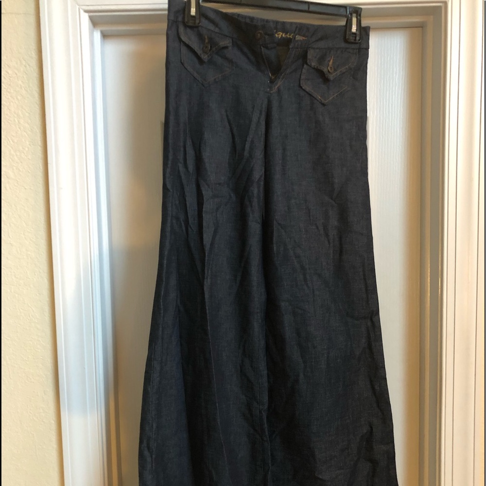 Wide leg jeans